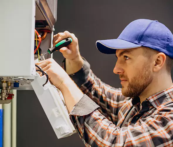 Expert Plumber for Water Heater Maintenance in Federal Way, WA: Schedule Affordable Services Today